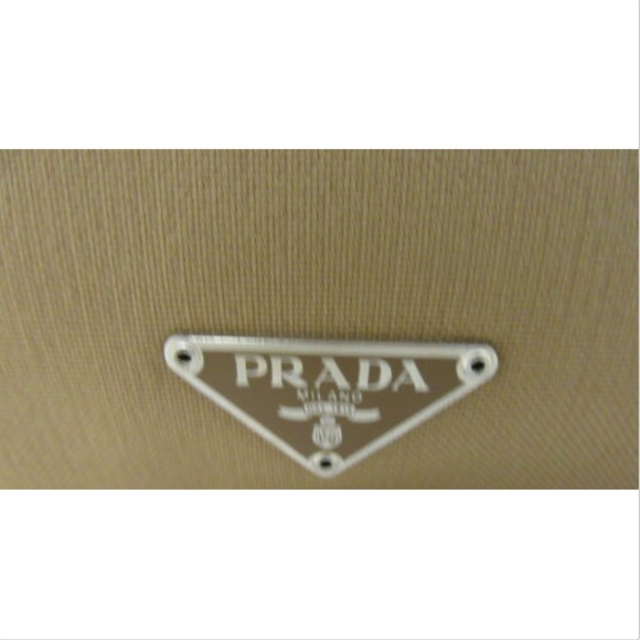 PRADA Tan canvas wristlet w/ orange patent bow - Picture 4 of 8